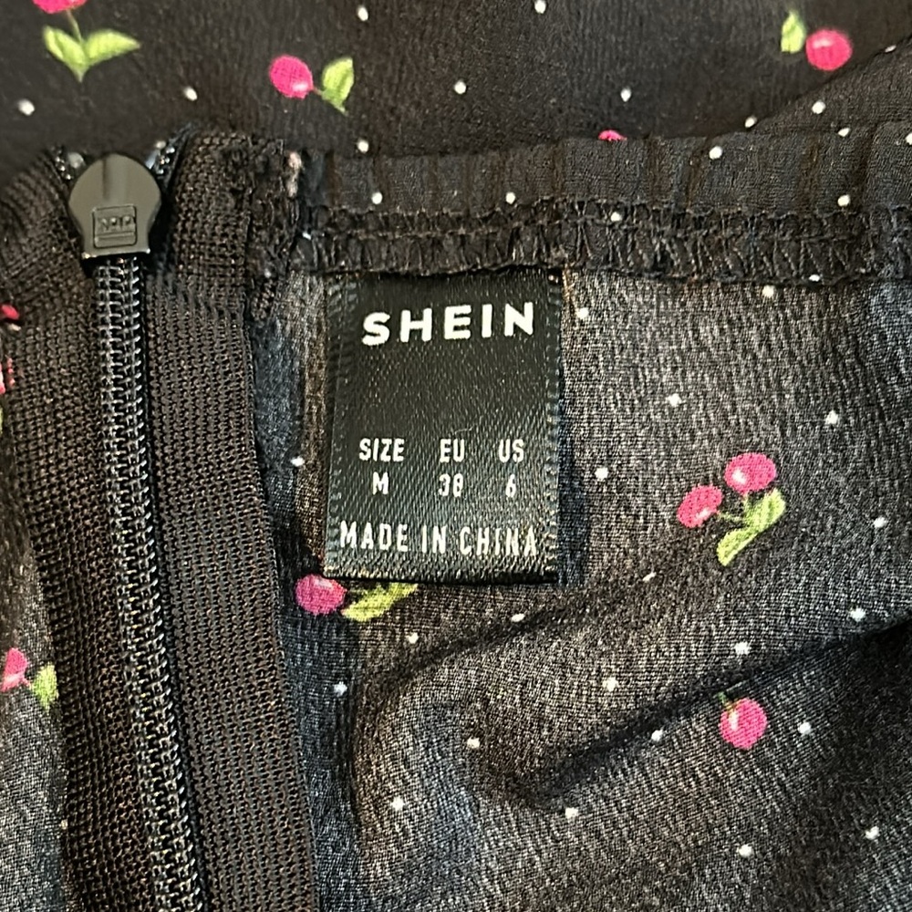 Shein black cherry midi dress - Picture 3 of 10